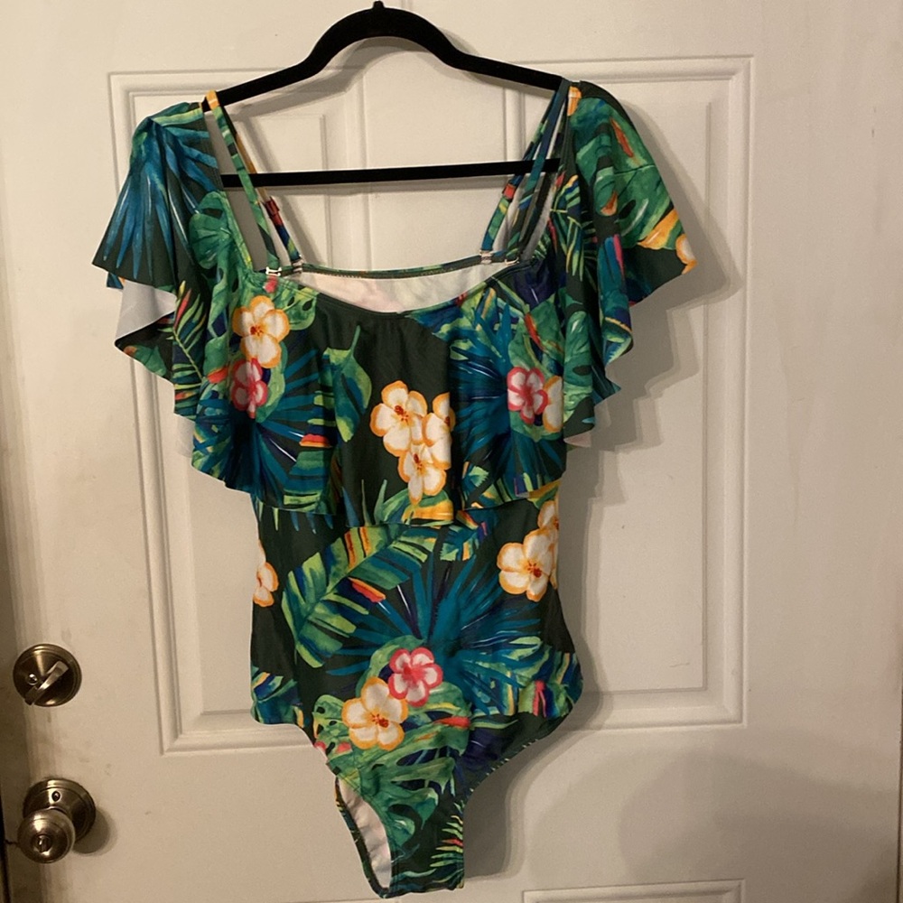 NWT Holipick Off the Shoulder Tropical Floral One-Piece Swimsuit - Picture 7 of 16